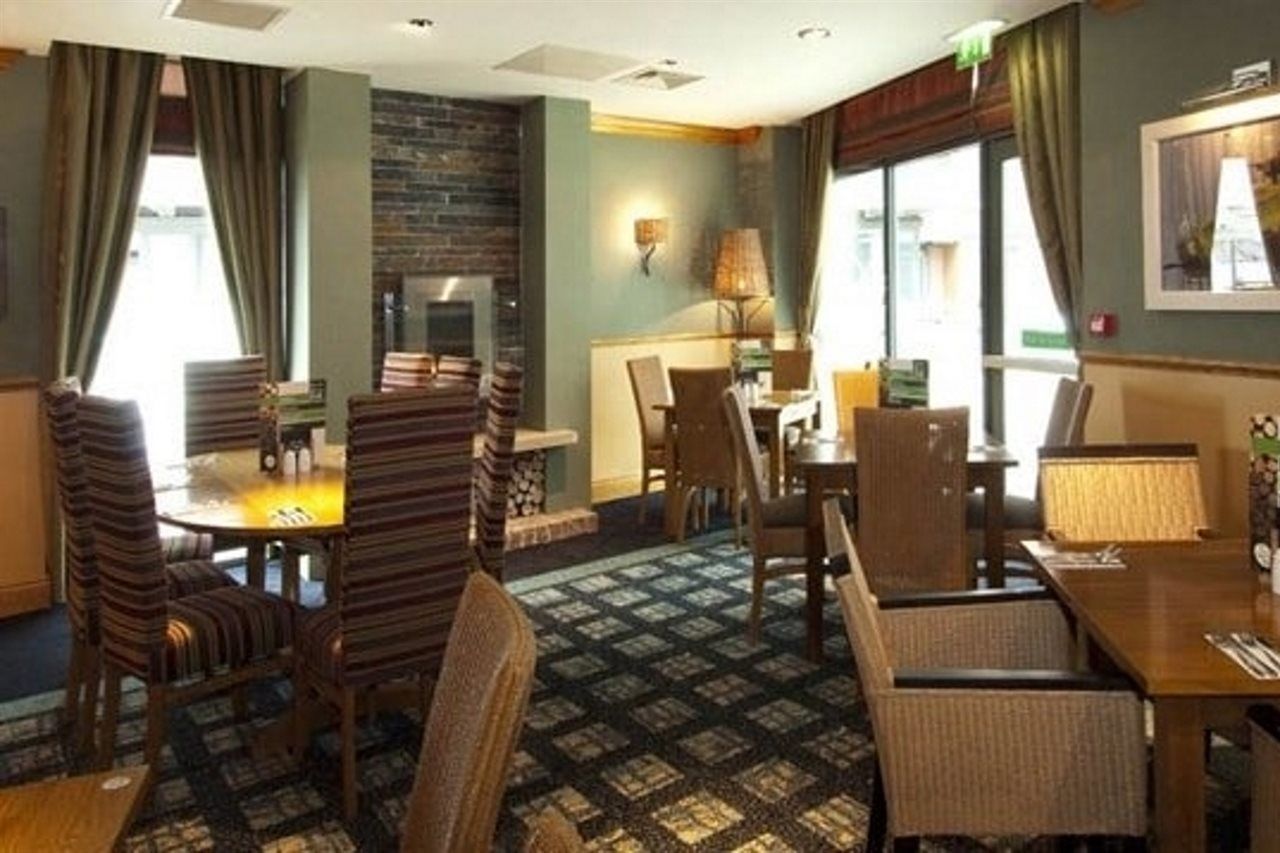 Premier Inn Peterborough - Ferry Meadows 外观 照片